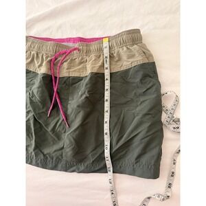 COLUMBIA SKORT green tan women's small hiking tennis pickleball outdoor skirt